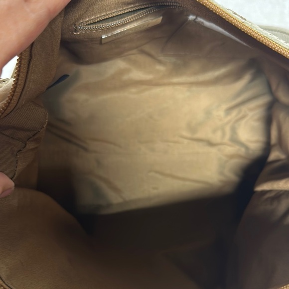 Kate Landry Cream Leather Shoulder Bag with Studded Straps made in Italy - Picture 11 of 12